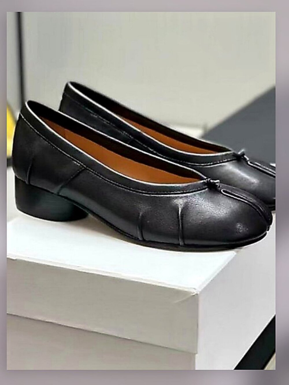 Maison Margiela Black Tabi Split-Toe Block Heel Pumps